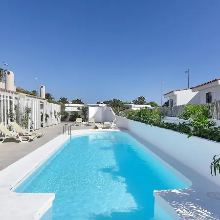 Апартаменты Velsuites By Villagrancanaria
